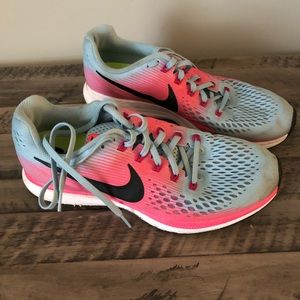 Nike Pegasus Sneakers